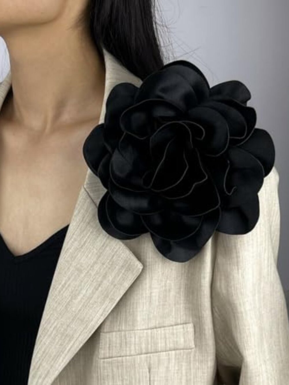 Dainty Satin Fabric Rose Flower Brooches Elegant Camellia Flower Large Brooch